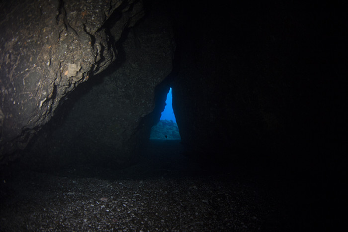 洞窟2